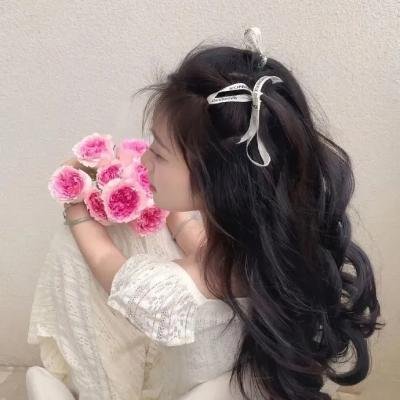 莫茜